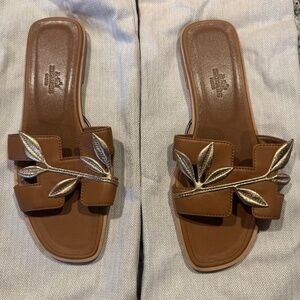 Hermès Oran Sandals